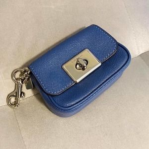 Nwot coach mini cassidy cross grained leather bag charm